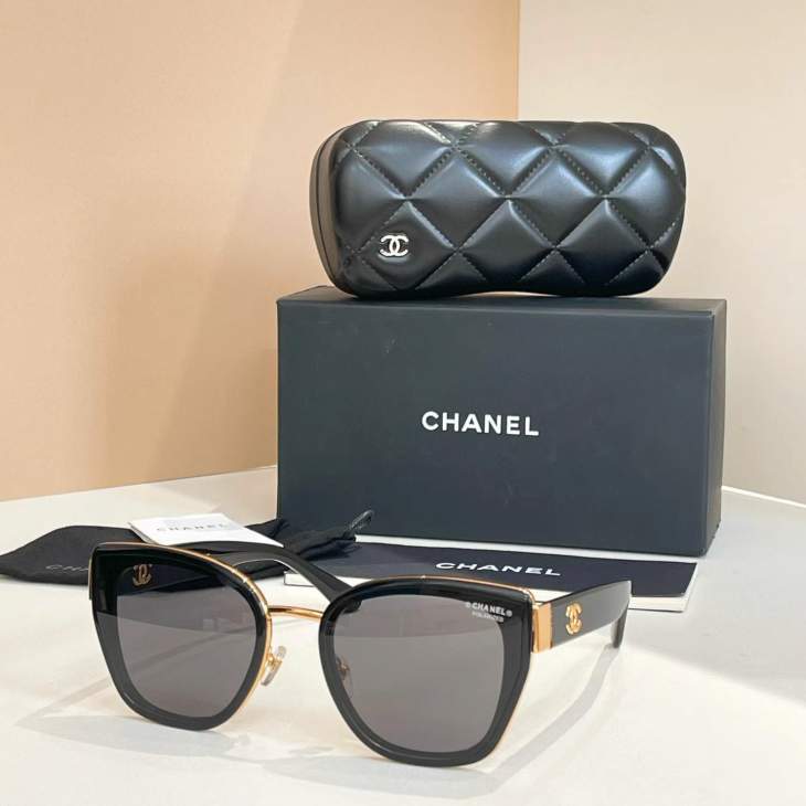 Picture of Chanel Sunglasses _SKUfw80882257fw